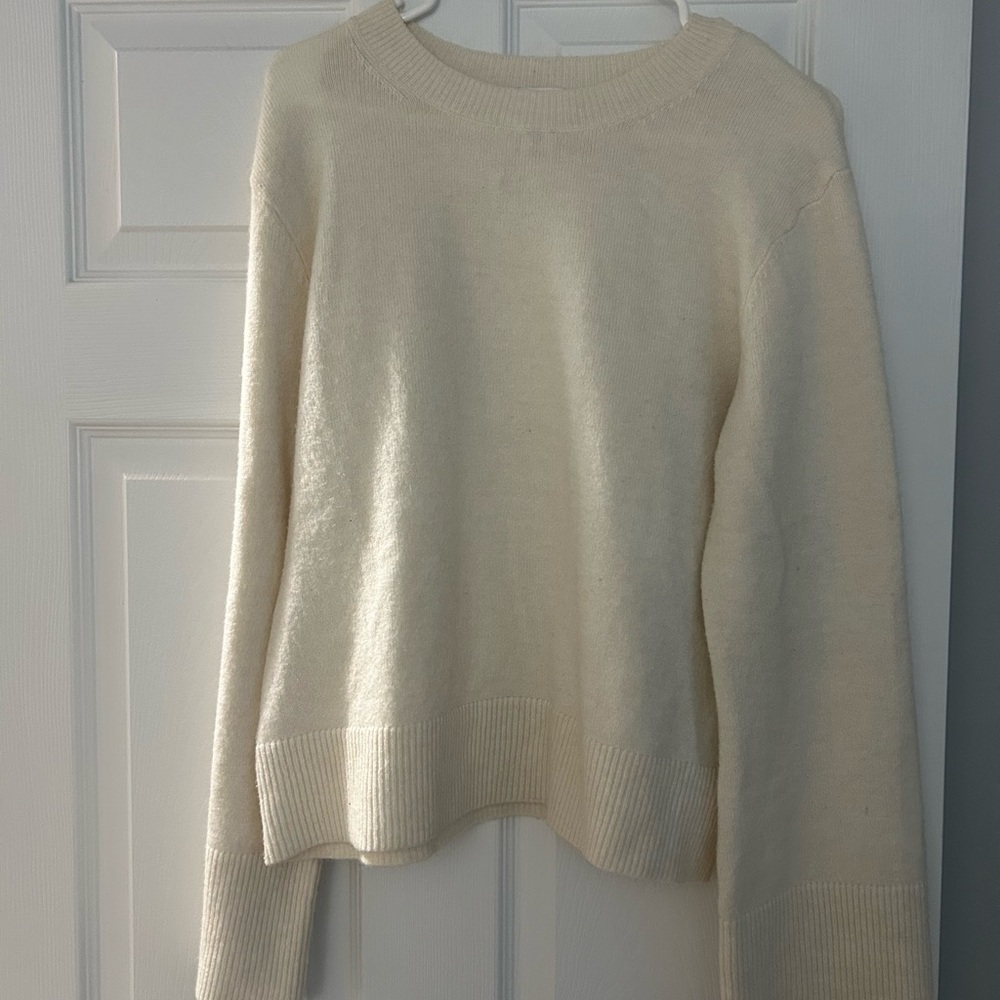 H&M Cream Crew Neck Sweater